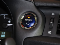 2014款 200h 1.8L CVT 舒适版（单色）