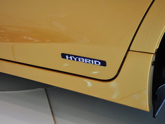 2014款 200h 1.8L CVT 舒适版（单色）