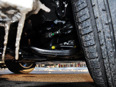 2014款 200h 1.8L CVT 舒适版（双色）
