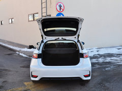2014款 200h 1.8L CVT 舒适版（双色）