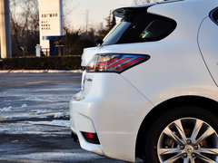 2014款 200h 1.8L CVT 舒适版（双色）