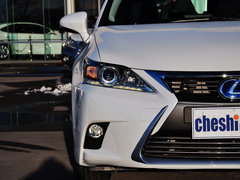 2014款 200h 1.8L CVT 舒适版（双色）
