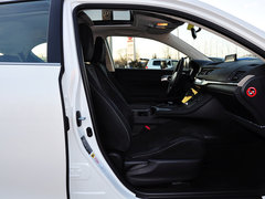 2014款 200h 1.8L CVT 舒适版（双色）