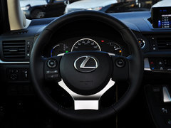 2014款 200h 1.8L CVT 舒适版（双色）
