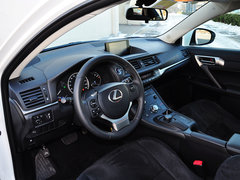 2014款 200h 1.8L CVT 舒适版（双色）
