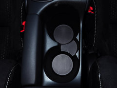 2014款 200h 1.8L CVT 舒适版（双色）