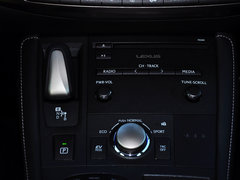 2014款 200h 1.8L CVT 舒适版（双色）