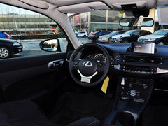 2014款 200h 1.8L CVT 舒适版（双色）