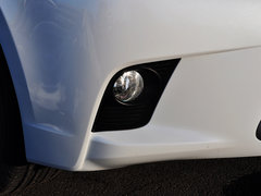 2014款 200h 1.8L CVT 舒适版（双色）