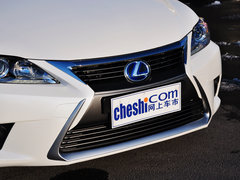 2014款 200h 1.8L CVT 舒适版（双色）