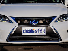 2014款 200h 1.8L CVT 舒适版（双色）