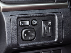 2014款 200h 1.8L CVT F SPORT版（双色）