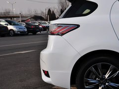 2014款 200h 1.8L CVT F SPORT版（双色）