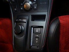 雷克萨斯CT 2014款 200h 1.8L CVT F SPORT版（双色）