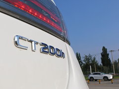 2014款 200h 1.8L CVT F SPORT版（双色）
