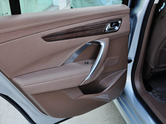 2014款 1.6T 自动 尊享版 THP200