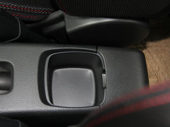 2014款 1.6L CVT 两驱豪华版
