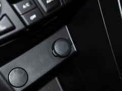 2014款 1.6L 手动 两驱豪华版
