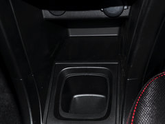 2014款 1.6L 手动 两驱豪华版