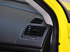 2014款 1.6L 手动 两驱豪华版