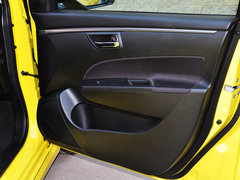 2014款 1.6L 手动 两驱豪华版
