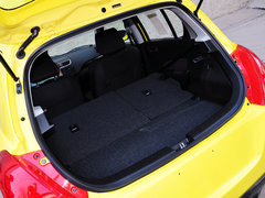 2014款 1.6L 手动 两驱豪华版