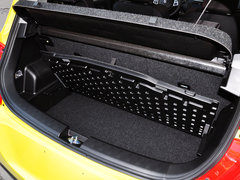 2014款 1.6L 手动 两驱豪华版