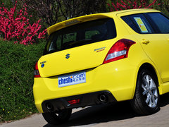 2014款 1.6L 手动 两驱豪华版