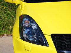 2014款 1.6L 手动 两驱豪华版