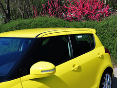 2014款 1.6L 手动 两驱豪华版