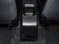 2014款 1.6L 手动 两驱豪华版