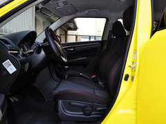 2014款 1.6L 手动 两驱豪华版