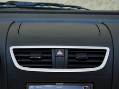 2014款 1.6L 手动 两驱豪华版