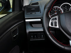 2014款 1.6L 手动 两驱豪华版