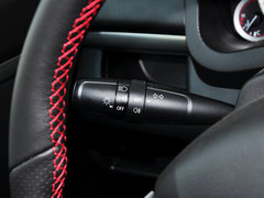 2014款 1.6L 手动 两驱豪华版