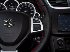 2014款 1.6L 手动 两驱豪华版