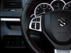 2014款 1.6L 手动 两驱豪华版
