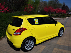 2014款 1.6L 手动 两驱豪华版