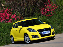 2014款 1.6L 手动 两驱豪华版