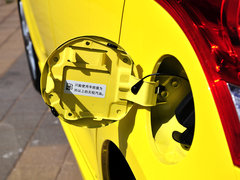 2014款 1.6L 手动 两驱豪华版