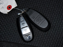 2014款 1.6L 手动 两驱豪华版