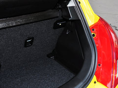 2014款 1.6L 手动 两驱豪华版