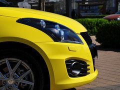 2014款 1.6L 手动 两驱豪华版