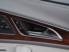 2014款 35 FSI quattro 豪华型