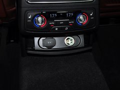 2014款 30 FSI 豪华型