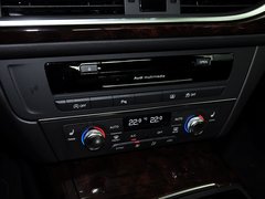 2014款 30 FSI 豪华型