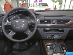 2014款 30 FSI 豪华型