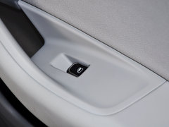 2014款 30 FSI 舒适型