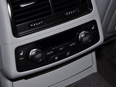 2014款 30 FSI 舒适型