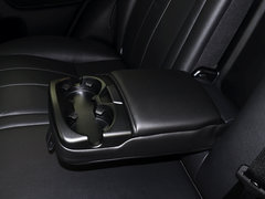 2014款 2.2T 自动 SD4 SE 柴油版 5座